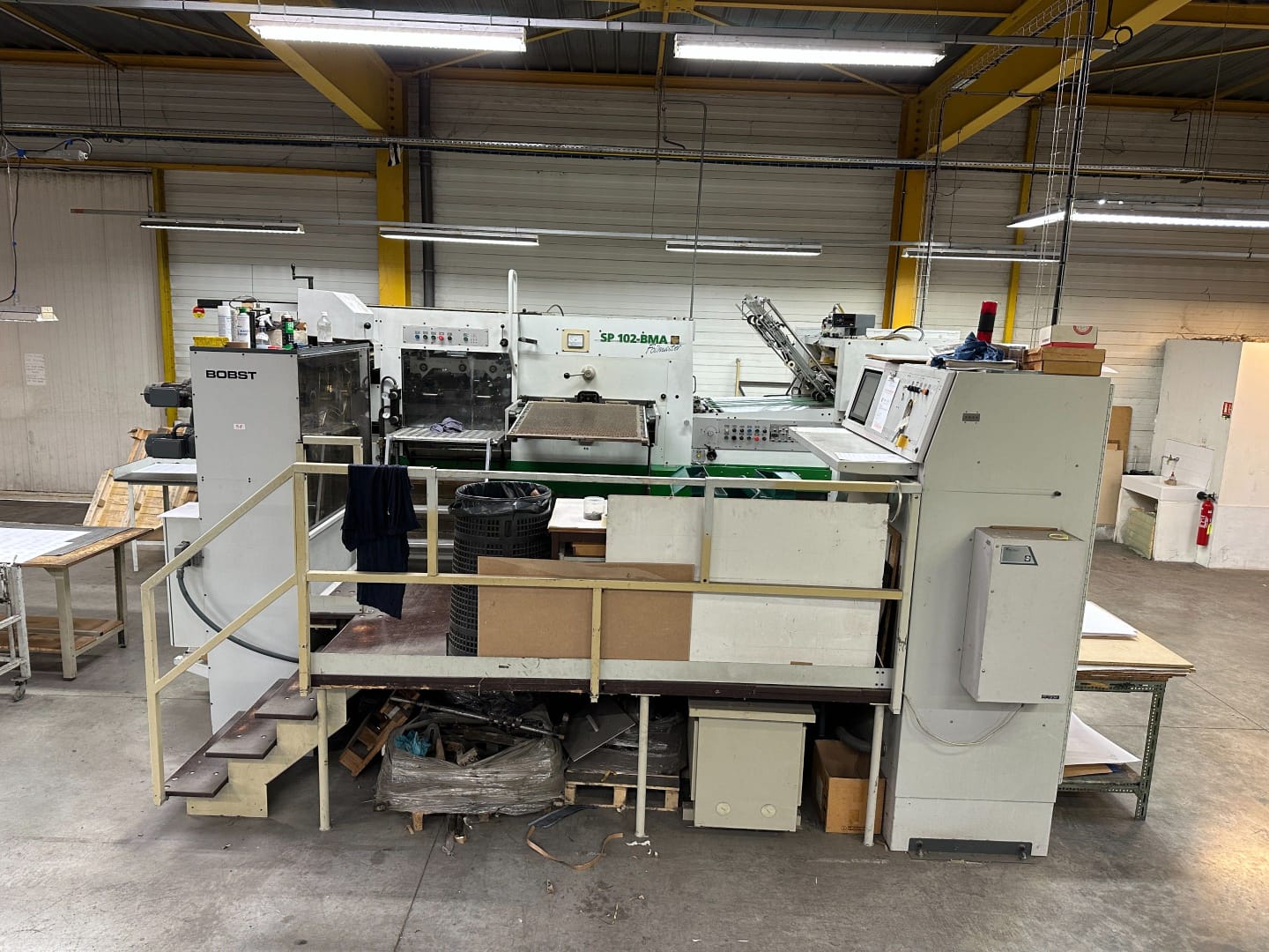 Machine de découpe et dorure à chaud BOBST SP 102 BMA 2001